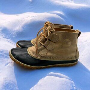 Women’s Sorel Out-N-About Leather and Rubber Snow Boots-Size 7‎